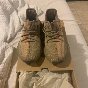 Yeezy 350